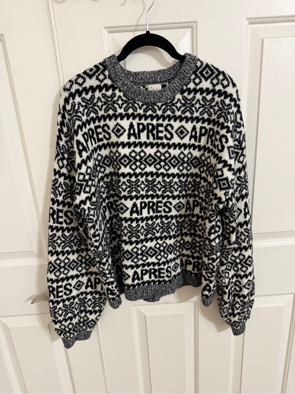 A New Day L Black White Après Ski Fair Isle Oversized Fuzzy Sweater